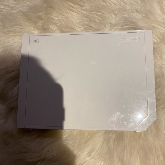 Nintendo Wii with 6 games included and accessories - Picture 7 of 9